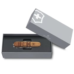 Швейцарский складной нож Victorinox COMPANION Wood Swiss Spirit LE 1.3901.63L23