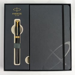 Подарочный набор Parker INGENUITY Black Lacquer GT FP F (ручка-перо + блокнот Parker)
