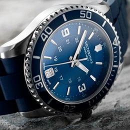 Жіночий годинник Victorinox Swiss Army MAVERICK GS V241610