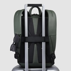 Рюкзак для ноутбука 14″ Piquadro THAN (S135) Green CA6610S135_VE
