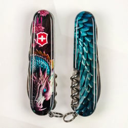 Швейцарський складаний ніж Victorinox CLIMBER ZODIAC 1.3703.3.Z3290p