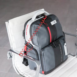 Рюкзак для ноутбука 15,6″ Piquadro BAGMOTIC (BM) Grey-Black CA4550UB00BM_GRN