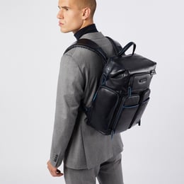 Рюкзак для ноутбука 15,6″ Piquadro B2 REVAMP(B2V) Black CA5573B2V_N