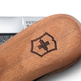 Швейцарський складаний ніж 65мм Victorinox EVOWOOD 81 0.6421.63