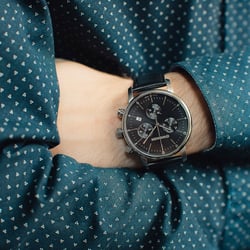 Чоловічий годинник Wenger URBAN CLASSIC Chrono W01.1743.102