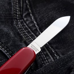 Швейцарський складаний ніж 84мм Victorinox RECRUIT 0.2503