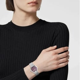 Жіночий годинник Versace GRECA LOGO PEARL Vre0s00125