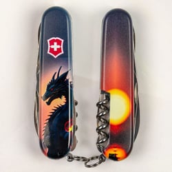 Швейцарський складаний ніж Victorinox CLIMBER ZODIAC 1.3703.3.Z3270p