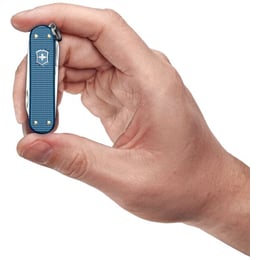 Лімітований складаний ніж 58мм Victorinox CLASSIC SD Glacial Blue 0.6221.L26