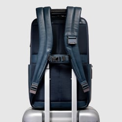 Дорожный рюкзак для ноутбука 15,6″ Piquadro MODUS RESTYLING (MOS) Blue CA6645MOS_BLU