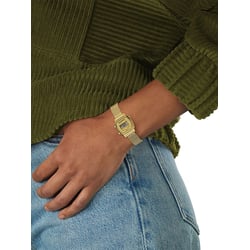 Женские часы Casio STANDARD Digital LA670WEMY-9EF