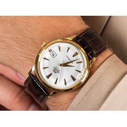 Чоловічий годинник Orient BAMBINO FAC00003W0