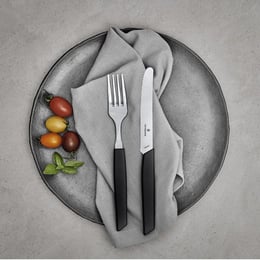 Ніж серейторний 11 см Victorinox SWISS MODERN Tomato&Sausage 6.9003.11W
