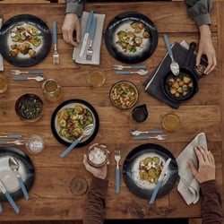 Столовий набір Victorinox SWISS MODERN Table 6.9096.11W2.12
