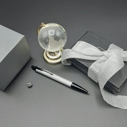 Ручка шариковая Parker IM Achromatic Grey BT BP