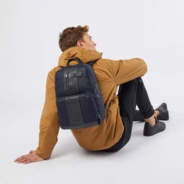 Рюкзак для ноутбука 13″ Piquadro BAGMOTIC (BM) Blue CA3214BR2BM_BLU