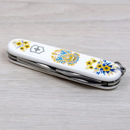 Швейцарський складаний ніж 91мм Victorinox SPARTAN UKRAINE 1.3603.7.T1370u
