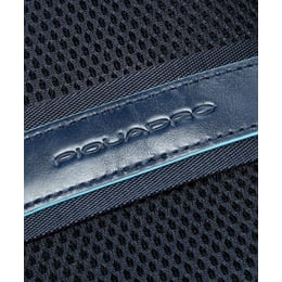 Рюкзак для ноутбука 15,6″ Piquadro BLUE SQUARE (B2) Navy Blue CA4762B2_BLU2