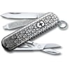 Швейцарский складной нож 58мм Victorinox CLASSIC Limited Edition 0.6223.L2102