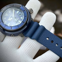 Чоловічий годинник Seiko PROSPEX Solar Tuna SNE559P1