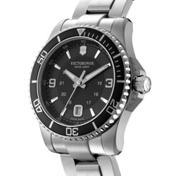 Чоловічий годинник Victorinox Swiss Army MAVERICK Large V241697