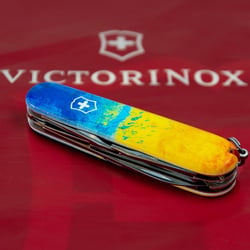 Швейцарський складаний ніж Victorinox CLIMBER UKRAINE 1.3703.7.T3100p