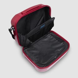 Б'юті-кейс Piquadro PQ LIGHT (PQL) Cherry Red BY6703PQL_R2