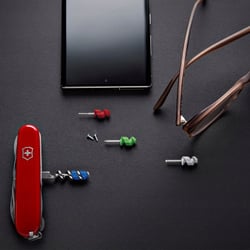 Мінінструмент SIM card pin у штопор для ножів 84-111мм Victorinox A.3643.1SIM.10