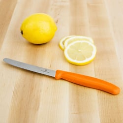 Набір ножів (2 шт) Victorinox SWISS CLASSIC Tomato&Sausage 6.7836.L119B