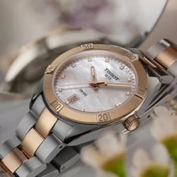 Жіночий годинник Tissot PR100 Sport Chic T101.910.22.116.00