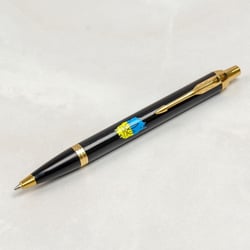 Ручка шариковая Parker IM UKRAINE Black GT BP Трезубец фигурный на фоне флага
