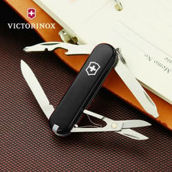 Швейцарский складной нож Victorinox RAMBLER 0.6363.3