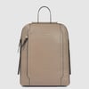 Жіночий рюкзак для ноутбука 14″ Piquadro CIRCLE (W92) Taupe CA4576W92_TO