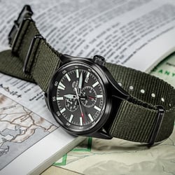 Чоловічий годинник Orient DEFENDER Automatic Otra-ak0403n10b