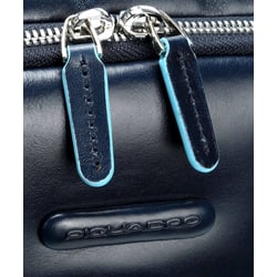 Рюкзак для ноутбука 15,6″ Piquadro BLUE SQUARE (B2) Navy Blue CA4762B2_BLU2