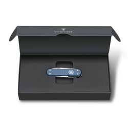 Лимитированный складной нож 58мм Victorinox CLASSIC SD Glacial Blue 0.6221.L26