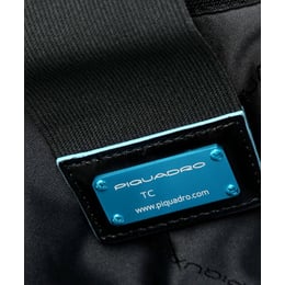 Рюкзак для ноутбука 15,6″ Piquadro BLUE SQUARE (B2) Black CA4762B2_N